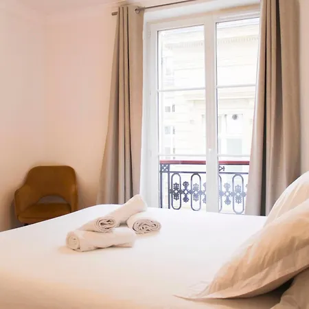 Beautiful T2 Near Place De La Republique Apartment