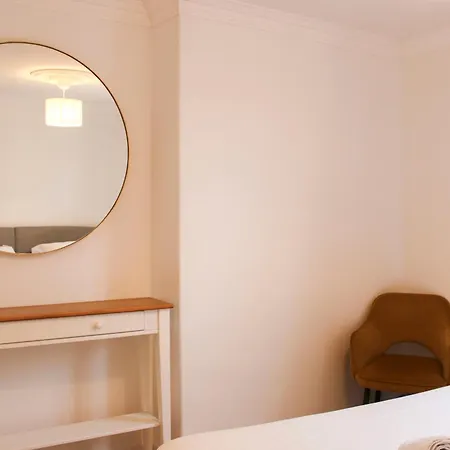 Beautiful T2 Near Place De La Republique Apartment Paris