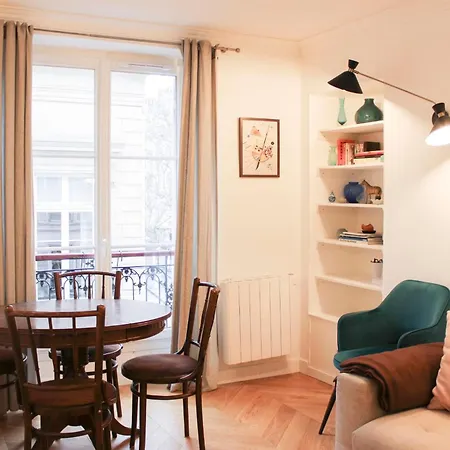 Apartment Beautiful T2 Near Place De La Republique